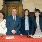 Barreiro, Viejo y Martín junto al rector en la toma de posesión.-J. M. Lostau