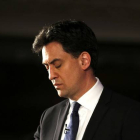 El líder de la oposición y del Partido Laborista Ed Miliband durante un discurso en Londres.-Foto:   REUTERS / PETER NICHOLLS