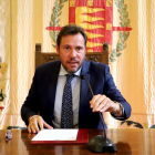 Óscar Puente durante el pleno del Ayuntamiento.-ICAL