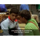 Al Jazeera capta el momento en que un entrenador iraní obliga a un joven luchador de lucha libre a simular una lesión para no tener que competir con Israel.-AL JAZEERA