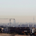 Vista de la polución que se aprecia en la ciudad de Madrid.-PAOLO AGUILAR (EFE)