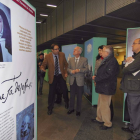 Autoridades recorren la exposición "La cultura y las conmemoraciones como recurso turístico: V Centenario del nacimiento de Santa Teresa de Jesús"-Efe