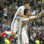 Cristiano celebra su gol de falta directa.-EFE