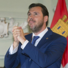 Óscar Puente, en la nueva constitución de la nueva Corporación municipal en Valladolid.- PEDRO HERRERO