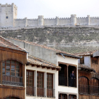 Vista del castillo de Peñafiel.-ICAL