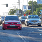 Los vehículos volvieron a circular ayer con normalidad en el acceso a la ciudad desde la avenida de Gijón.-PABLO REQUEJO