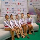 Las cinco componentes del equipo infantil de La Victoria.-EL MUNDO