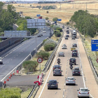 Operación salida en la Autovía de Castilla.-PABLO REQUEJO / PHOTOGENIC