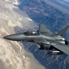 Un avión de combate F15.-PIXABAY.COM