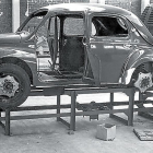 Imagen del primer Renault fabricado en España.-ICAL