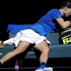 Nadal, en un descanso del partido del jueves ante Cuevas.-/ REUTERS / CHARLES PLATIAU