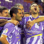 Mata, Moyano, Míchel y Juan Villar celebran un gol frente al Sevilla Atlético.-J. M. LOSTAU