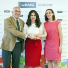 Jesús Julio Carnero, Imelda Rodríguez y Pilar Vicente en la firma del convenio entre ambas instituciones.-E. M.