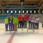 Los jugadores del Hielo Pisuerga Reserva, a la derecha del podio.-EM