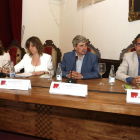 El rector de la Universidad de León (ULE), Juan Francisco García Marín, participa en el acto de inauguración de los Cursos de Verano 2016 que tiene lugar entre julio y septiembre en León, Ponferrada y varias localidades de la provincia.-ICAL