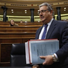 El ministro del Interior, Juan Ignacio Zoido, en el Congreso.-BALLESTEROS