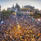 Concentración en Rambla Catalunya con Gran Via, junto a la Conselleria de Economía-FERRAN SENDRA
