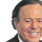 Julio Iglesias.-AFP / ARL COURT