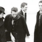 Topper Headon, Joe Strummer, Paul Simonon y Mick Jones, The Clash, en una fotografía de 1980.-