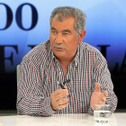 Aurelio González durante ‘La Quinta Esquina’, programa emitido en La 8 Valladolid.-J. M. LOSTAU
