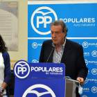 Foto de archivo de los concejales del PP en el Ayuntamiento de Valladolid María de Diego y José Antonio De Santiago-Juárez. - E. PRESS