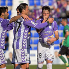 Jose celebra su gol frente al UCAM Murcia con Moyano, Míchel y De Tomás, ayer en La Condomina.-ARABA PRESS