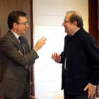 El presidente de la Junta, Juan Vicente Herrera, se reúne con el vicepresidente del Banco Europeo de Inversiones (BEI), Román Escolano-Ical