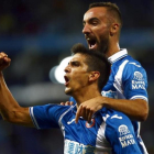Gerard Moreno, felicitado por Darder.-QUIQUE GARCIA