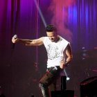 Luis Fonsi en pleno concierto.-@luisfonsi