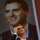 Albert Rivera, en el acto presentacion de su candidatura a la presidencia del Gobierno, en Madrid.-AGUSTÍN CATALÁN
