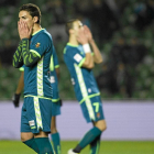 Óscar y Óscar Díaz lamentan una ocasión de gol que podía haber dado la clasificación al Valladolid-LOF