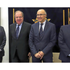 Juan Vicente Herrera, junto a los presidente del Consultivo y de Cuentas y el presidente en funciones de las Cortes, Ramiro Ruiz Medrano.-ICAL