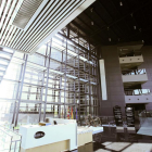 Interior del edificio de la Consejería de Economía en Arroyo, conocido como la Perla Negra y del que Unifica realizó toda la dotación interior.-ICAL