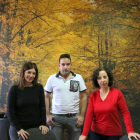 Los investigadores Susana Suárez-Seoane, José Manuel Fernández y Leonor Calvo en las instalaciones de la Universidad de León.-EL MUNDO