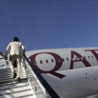 Un Boeing 777-200LR como el de la compañía Qatar Airlines que realizó el trayecto entre Doha y Auckland.-KAMRAN JEBREILI