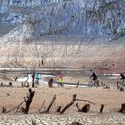 Imagen actual de la precaria situación del embalse de Barrios de Luna, en León, a consecuencia de la sequía.-FERDUERO