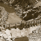 Construcción de la presa de Ricobayo en el Esla, durante la década de los años 30-E.M.