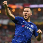 Eden Hazard, futurible del Madrid, celebra un gol con el Chelsea en la final de la Europa League.-AFP