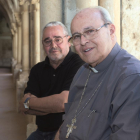 El arzobispo emérito de La Habana, cardenal Ortega, junto al secretario general de la Fundación Las Edades del Hombre, Gonzalo Jiménez, en Valbuena de Duero.-ICAL