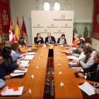 CEl presidente de la Diputación de Valladolid, Jesús Julio Carnero, firma convenios con diversas ONGs de la provincia para ejecutar 20 proyectos de cooperación internacional-Ical