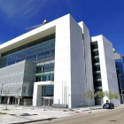 El edificio de la Oficina Integral de la Seguridad Social está concluido desde hace casi un año y aún carece de licencia de ocupación.-J. M. Lostau