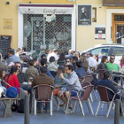 Clientes sentados en la terraza de un establecimiento.-PHOTOGENIC/ MIGUEL ÁNGEL SANTOS