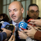 El portavoz del PP en el Ayuntamiento de Valencia, Eusebio Monzó, durante el pleno este jueves.-MIGUEL LORENZO