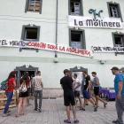Antiguo Hotel Marqués de la Ensenada ocupado por el colectivo La Molinera.-J.M. LOSTAU
