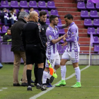 Sergio Marcos sustituye a De Tomás durante el Real Valladolid-Tenerife.-PABLO REQUEJO (PHOTOGENIC)