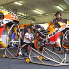 El box del equipo Repsol-Honda en Brno, República Checa.-EMILIO PÉREZ DE ROZAS