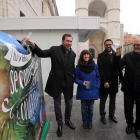 El alcalde de Valladolid, Oscar Puente, la concejala de Medio Ambiente, María Sánchez, el presidente del Banco de Alimentos, Jesús Mediavilla, y un representante de Ecovidrio, presentan la Campaña Solidaria de Navidad y Banco de Alimentos-Ical