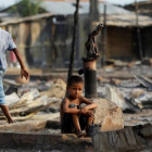 Campo de desplazados rohingya destruido tras ser incendiado.-REUTERS / SOE ZEYA TUN