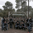 La plantilla del CPLV se desplazó a Sanchoñuno (Segovia) para realizar unas actividades de cohesión de equipo en un Parque de Aventuras. El conjunto masculino arrancó por los escenarios de paintball donde demostraron estar preparados para la batalla ligue-El Mundo