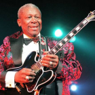 B. B. King, durante una actuación en el festival de La Villette, en París, en 1998.-Foto: AFP / BERTRAND GUAY